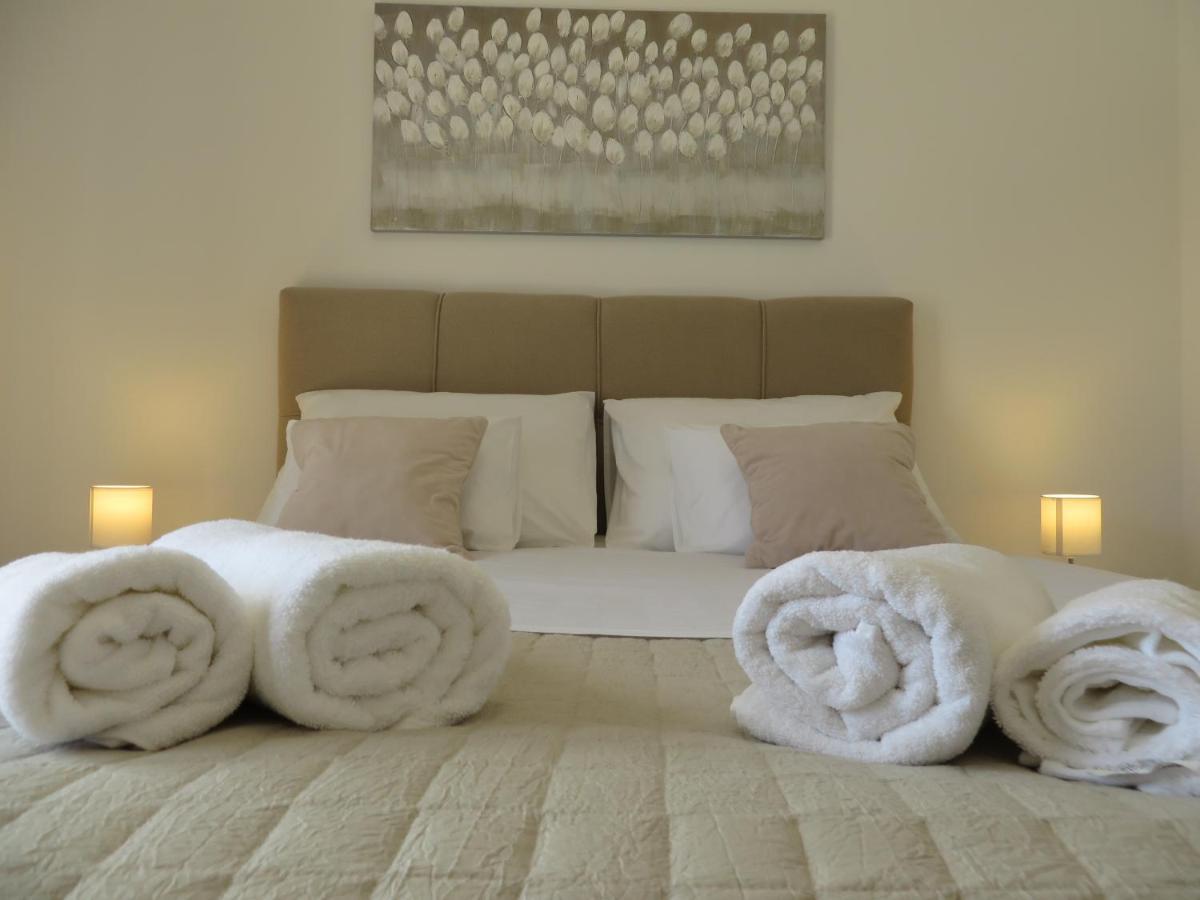 M&L Holliday Home Biograd Na Moru Esterno foto