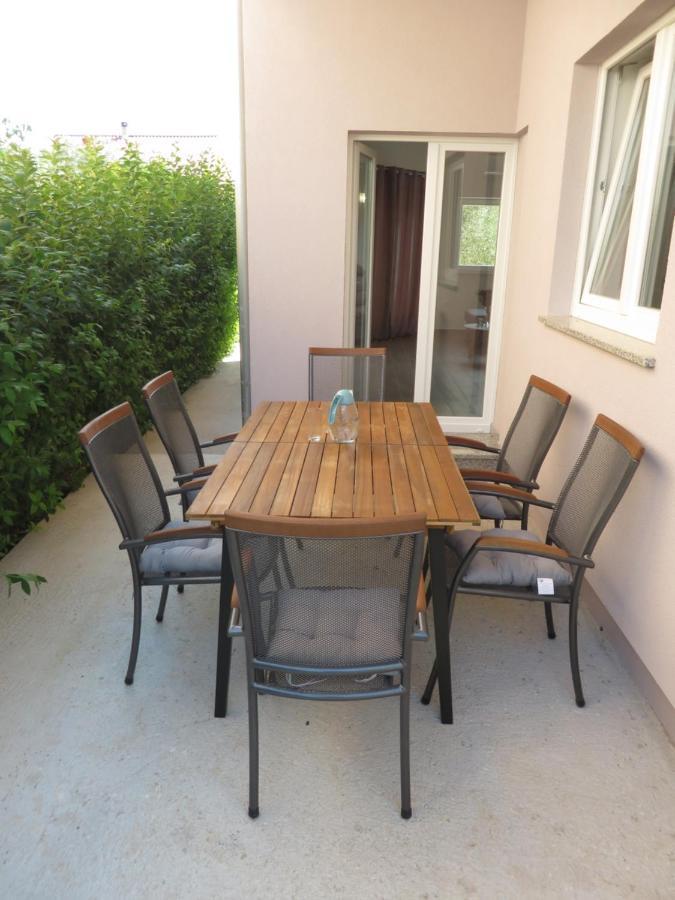 M&L Holliday Home Biograd Na Moru Esterno foto